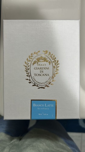 Bianco latte profumo - bianco, giardini
